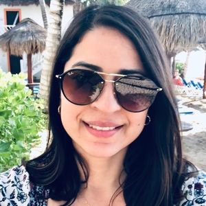 Meet your Posher, Liliana